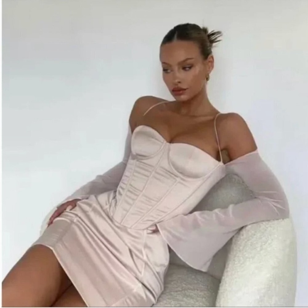 House of CB Isra Flair Sleeve Georgette Corset Minidress in Crystal XS Plus Cup